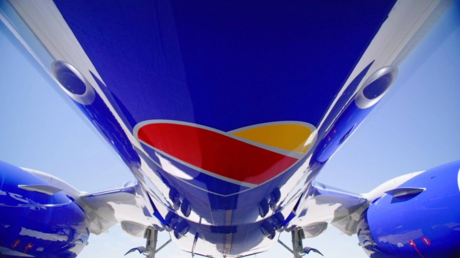 Earn points that have no blackout dates on Southwest Airlines flights.